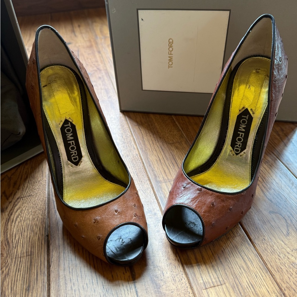 Tom Ford Brown Stiletto Heels with Peep Toe